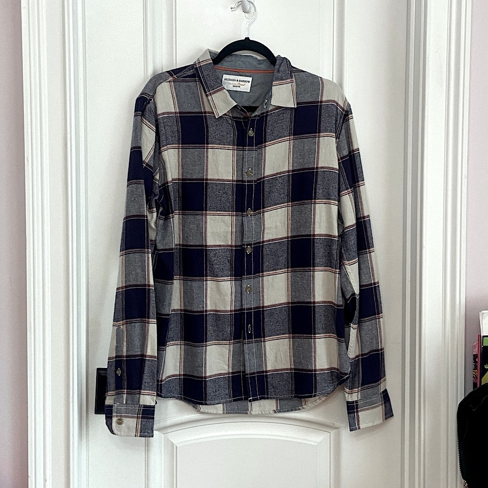 Hudson & Barrow mountain flannel.